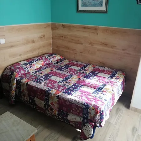 Albor I Vendégház 2*