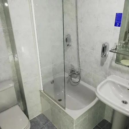 Albor I בית הארחה 2*